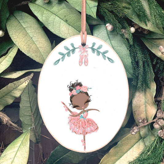 Oval Ornament - Tiny Dancer